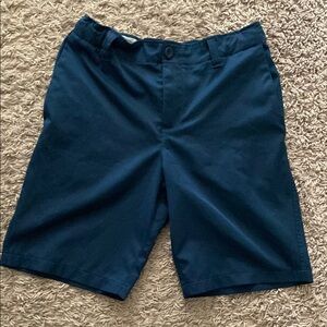 Under Armour Blue Golf Shorts with adjustable Waistband and Relaxed Fit